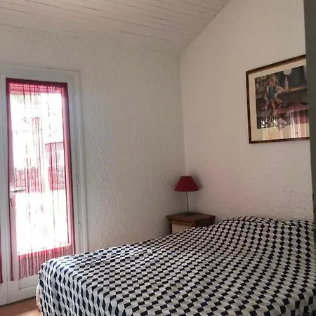 Holiday home Maison Landaise Moderne Avec Piscine Chauffee Et
