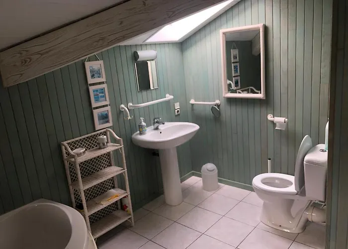 Maison Landaise Moderne Avec Piscine Chauffee Et